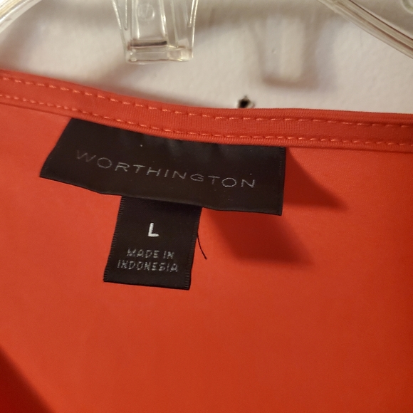 Top - Picture 2 of 3